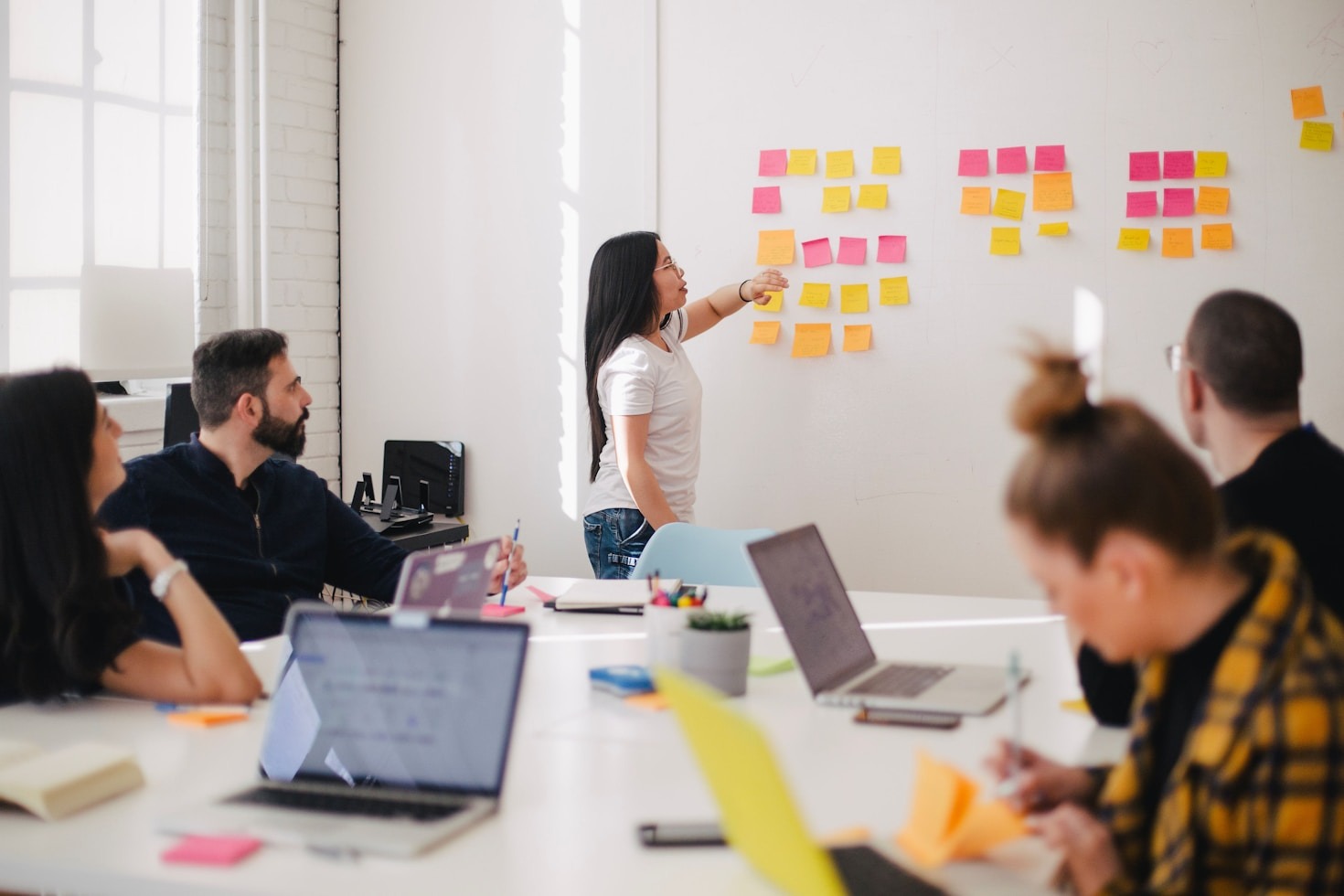 The Ultimate Guide to AI-Powered Advertising